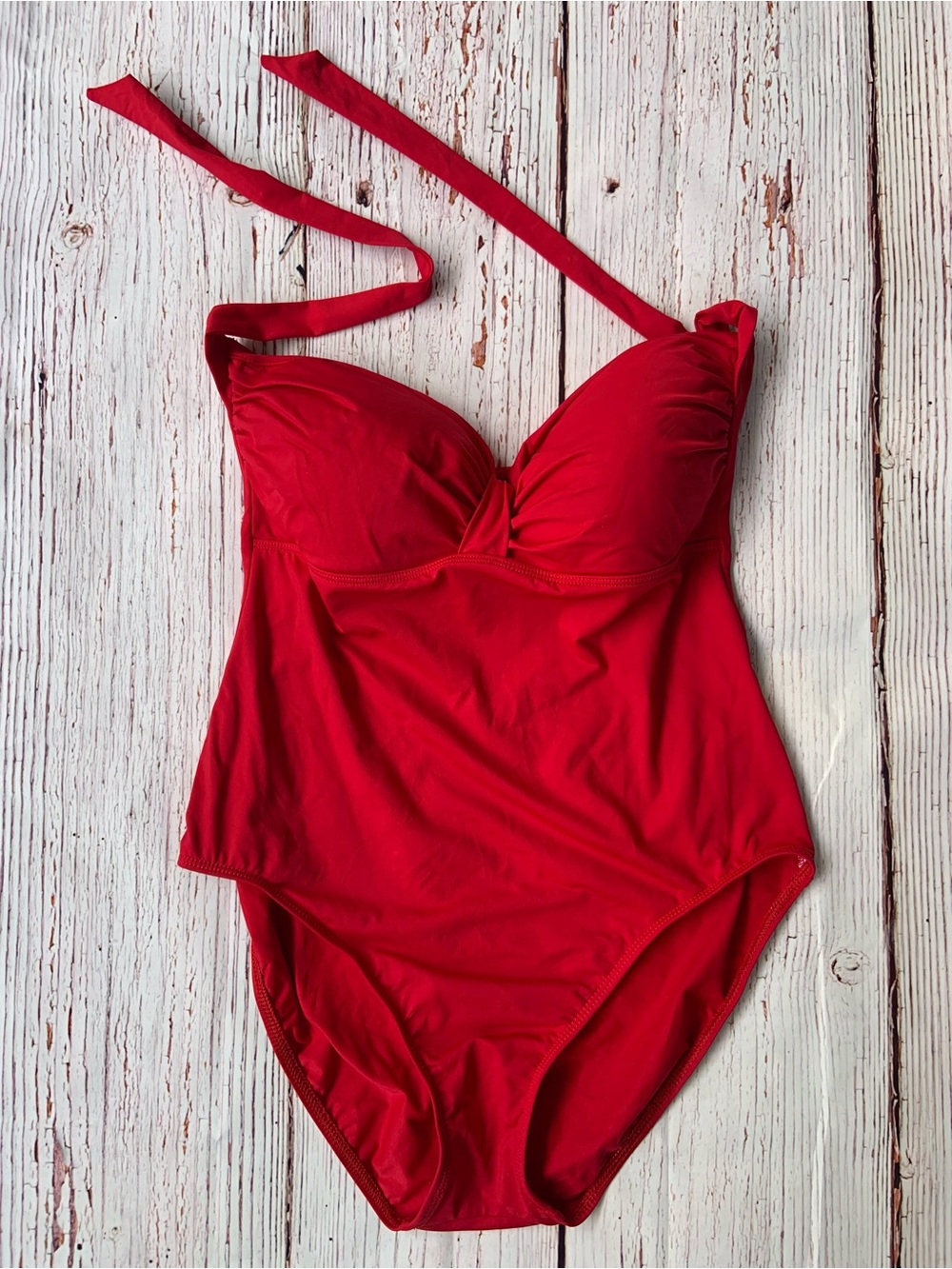 Lauren, Classic Woman One-Piece Swimsuit in Red 🧨🧨🧨